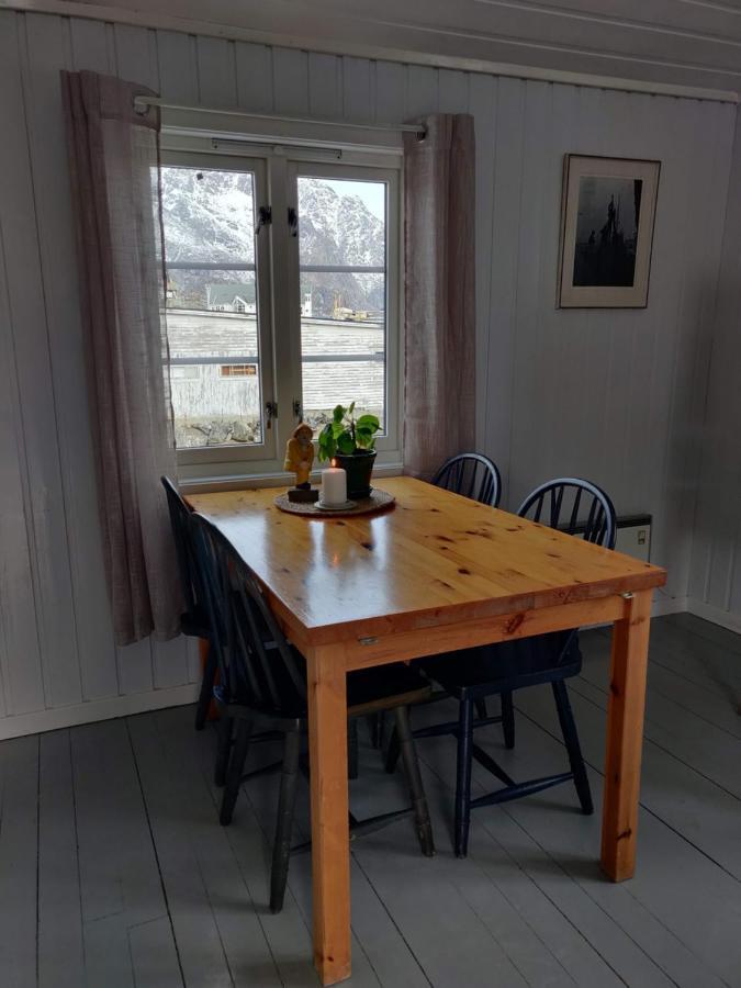 Fiskekrogen Rorbuer Henningsvær Exteriör bild